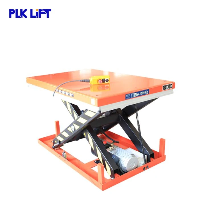 Mesa elevatória pequena em tesoura